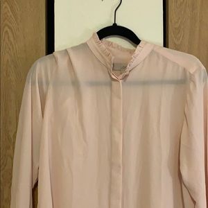 Brand new barely worn button down